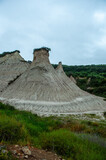 Kreta, piramidy ziemne