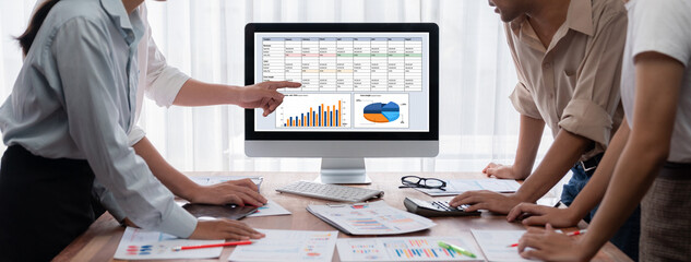 Aufkleber - Business data dashboard provide business intelligence analytic for marketing strategy planning brisk with big data set to analyze customer demands and foreseeing business future