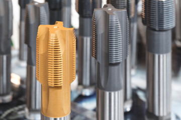 Aufkleber - various types of drill bitsmilling cutter . display is organized and bits are arranged in a way that makes it easy to see the differences between them