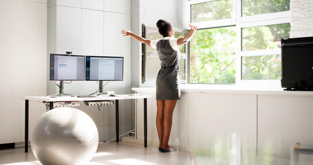 Aufkleber - Office Window Open, African American Woman Relaxing