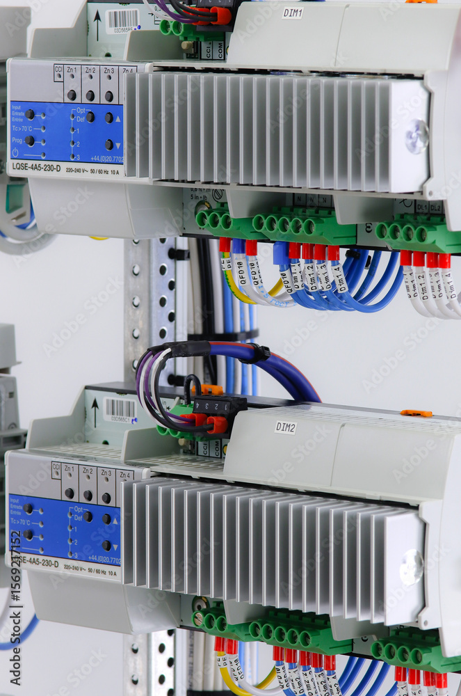 Lutron Smart Home automation modules with QS data bus control in the ...