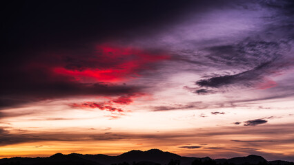 Wall Mural - evening sky, amazing colorful sky and ddamatic sunset,majestic sunlight cloud fluffy, idyllic nature