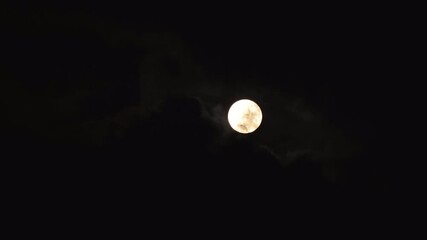 Wall Mural - Full moon and clouds in the night sky