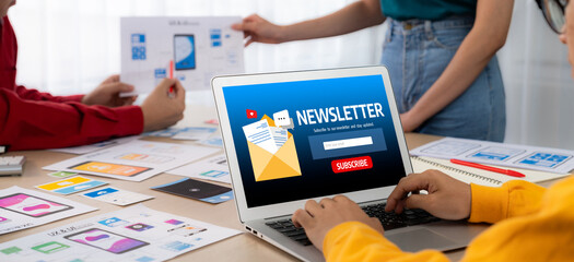 Aufkleber - newsletter signup page on computer for customer to subscribe brisk newsletter update information to subscriber