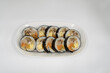 © 검정색 - 다양한 재료로 만든 소풍 도시락 건강한 집김밥