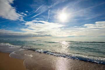 Wall Mural - seascape in the early morning. sunrise over the sea