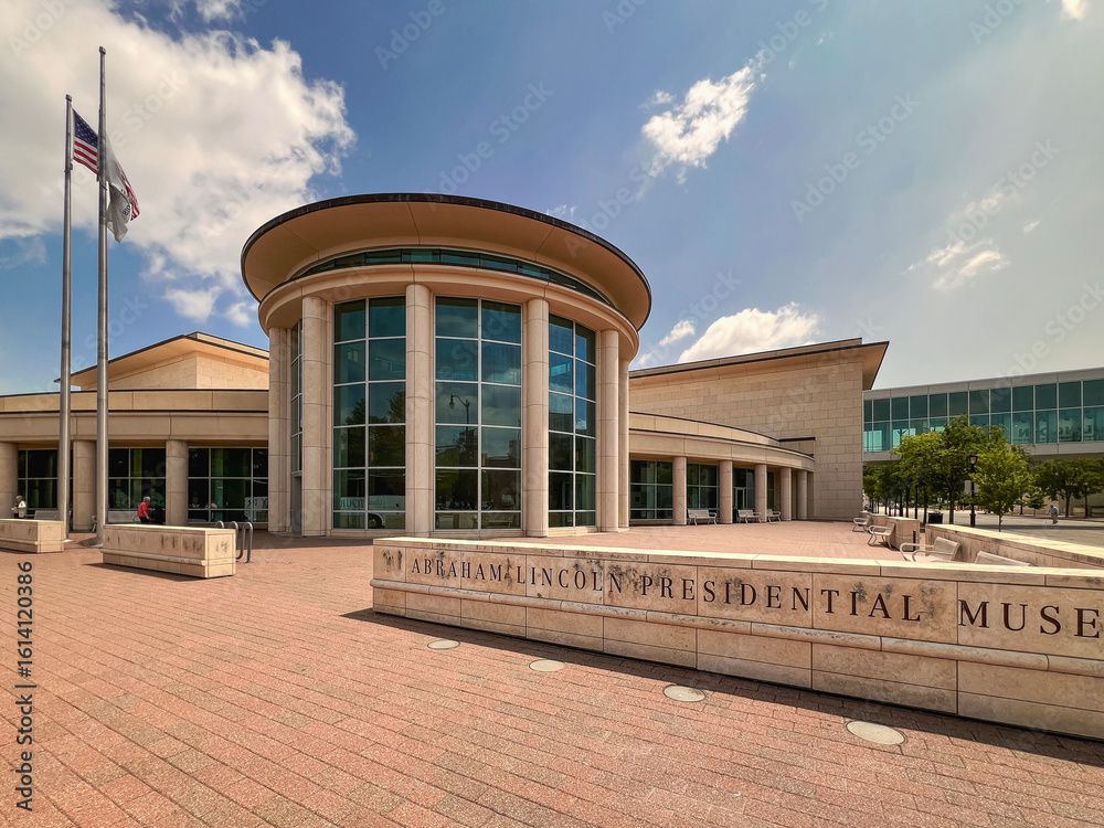 Springfield, Illinois, USA : June 8, 2025 The Abraham Lincoln ...