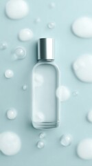 Aufkleber - Clear glass bottle with silver cap is surrounded by bubbles on a soft blue background, showcasing a clean and refreshing aesthetic for beauty or skincare products