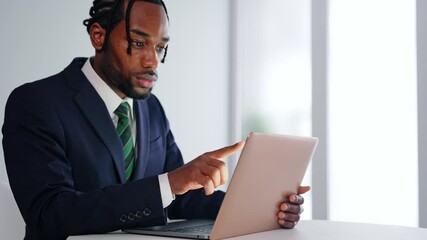 laptop, pc, global, dx, digital transformation, engineer, office, operation, programming, black, job, programmer, technology, business, multinational, multiracial, search, work, input, confirmation, c