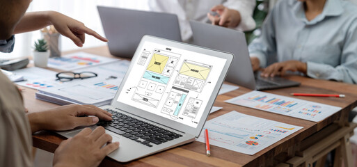 Website design software provide brisk template for online retail business and e-commerce