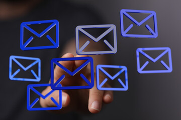 Efficiently manage your inbox.  Streamline email communication.