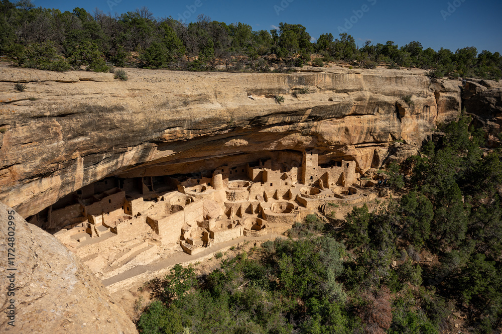 Cliff Palace at Mesa Verde National Park. The largest cliff dwelling in ...