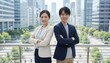 © Yka - 街路を背景に立つ男女のビジネスポートレート