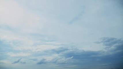 Wall Mural - Time lapse of cloudy sky at overcast