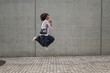© monzenmachi - Jumping with confidence in the city