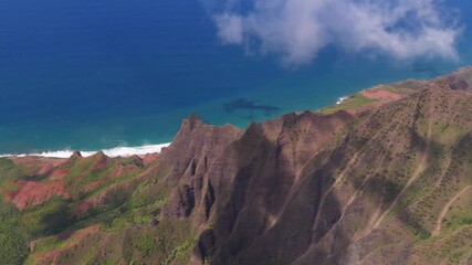 Wall Mural - 4K Aerial of Nãpali Coast State Wilderness Park in Kauai, Hawaii, USA