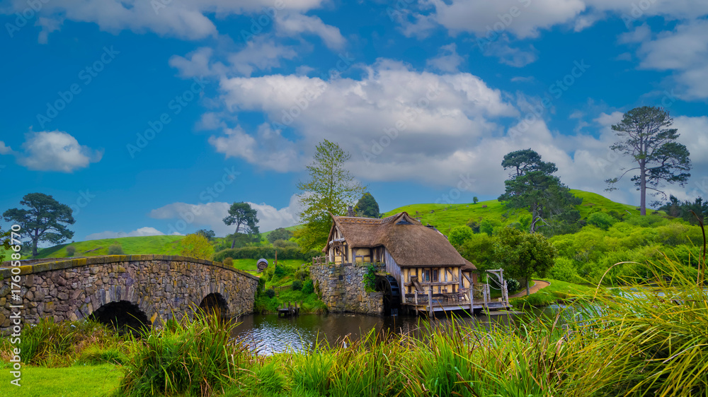 Foto stock di MATAMATA- NEW ZEALAND -NOVEMBER -2- 2022: Hobbiton ...