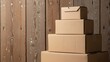 © NguyenHaiPhuong - 積み重ねられた段ボール箱 静かな照明で物流や引っ越しの準備を捉えた写真