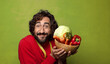 © kues1 - young adult bearded man with vegetables