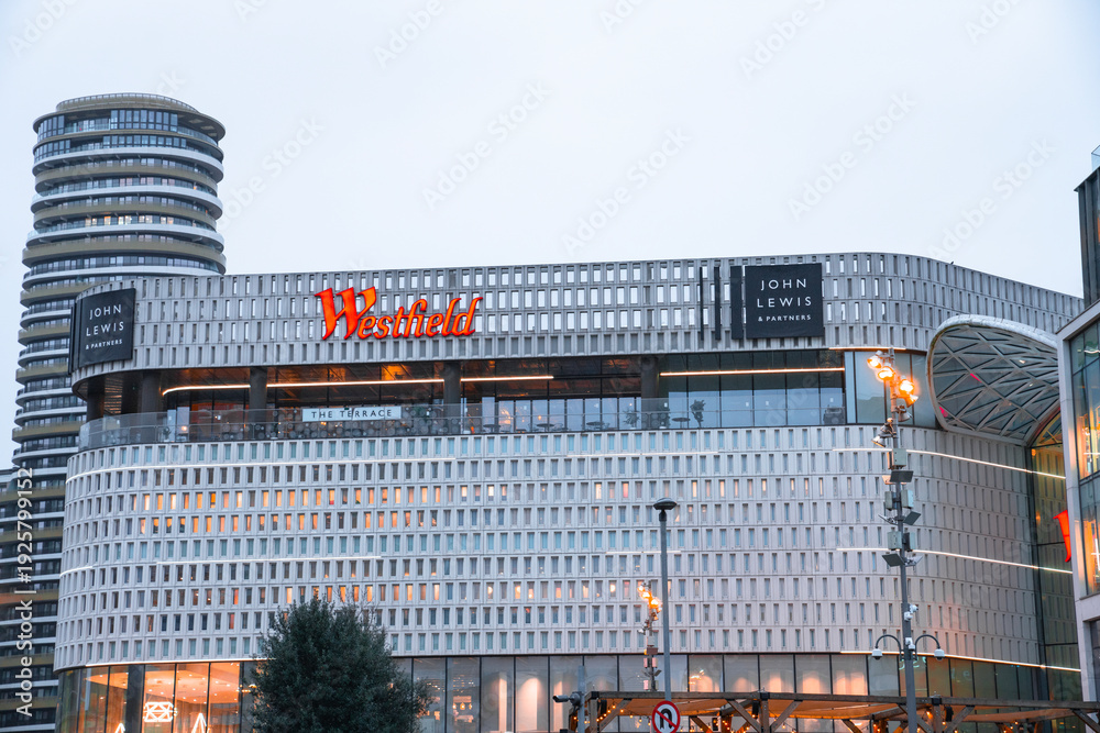 John Lewis & Partners Department Store, Westfield London Shopping