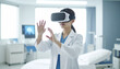 © aykfree - 病院でVRゴーグルを装着して手術のシミュレーションを行う若い女性医師  医療DX・トレーニング