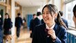 © Tori_ice - 友達と笑い合っている女子高校生、学校の背景