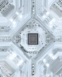 © Flower images - 白色の電子回路基板と中央のマイクロチップのクローズアップ画像。テクノロジー関連のデザインや電子機器の説明に適した素材