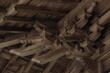 © トロピカル かき氷 - 日本の伝統的な神社仏閣の軒下を支える複雑で美しい木組み（組物・斗栱）の建築美クローズアップ