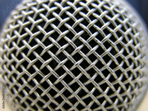 microphone macro © Cristian Nitu