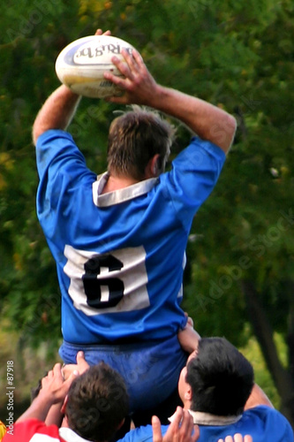 rugby  saut en touche photo