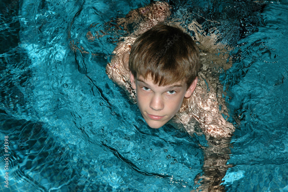 Fotografie teen swimmer