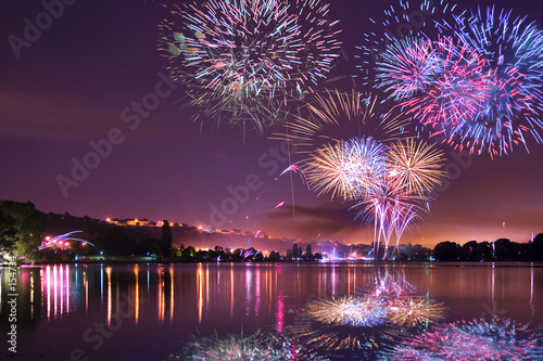 feux sur le lac