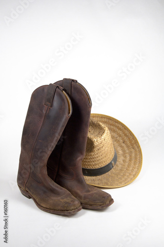 boots and hat 3