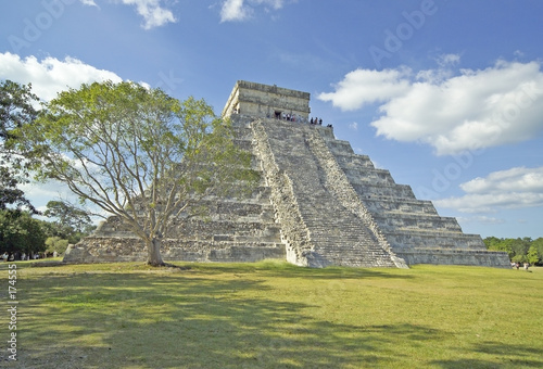 mexico- chichen itza pyramid #174555