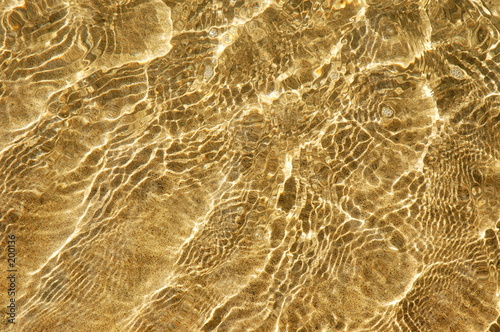 Obraz na plátne crystalline blue water with reflexes