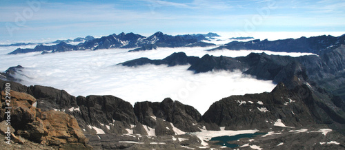 Tableau sur toile mer de nuages sur le cirque