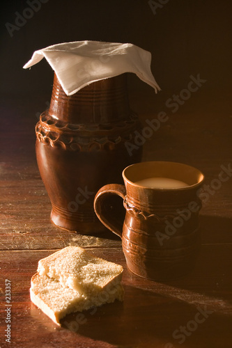 crockery in table
