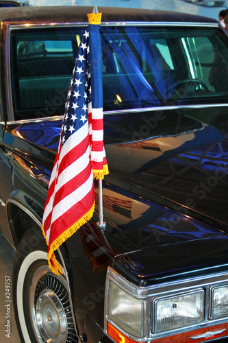 us flag on limo