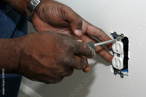installing an electrical outlet