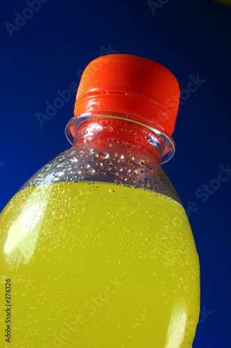 flasche mit limonade