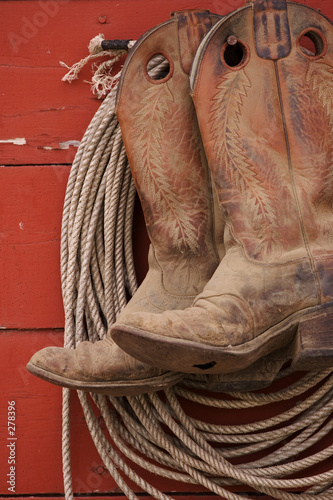 boots and rope