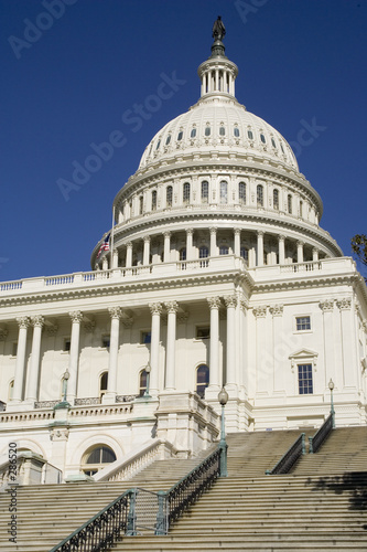 u.s. capitol building