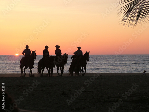 cow boys coucher de soleil 2