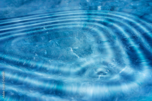 water ripples © Tinka