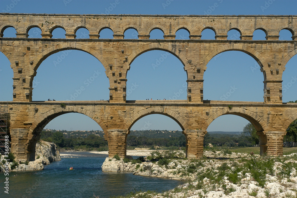 le pont du gard le pont du gard