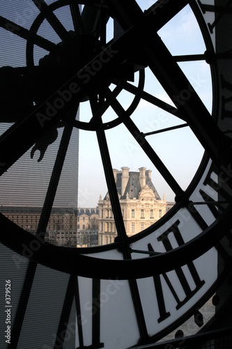 clock at the orsay museum #379526