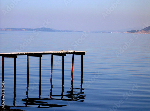 ponton sur la presqu'île de giens