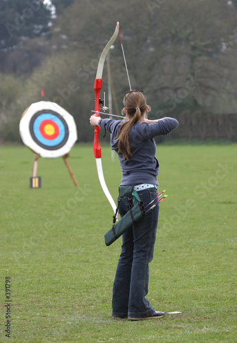 female archer photo