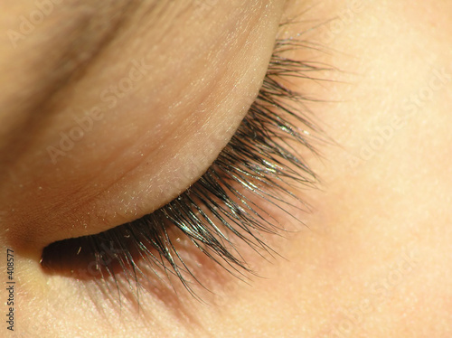 closed eye