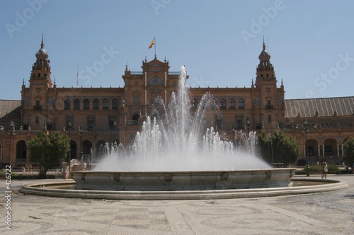 plaza d'espana in seville, spain